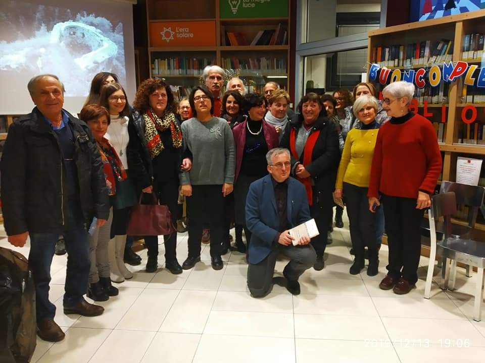 bibliocoop e volontari punto prestito